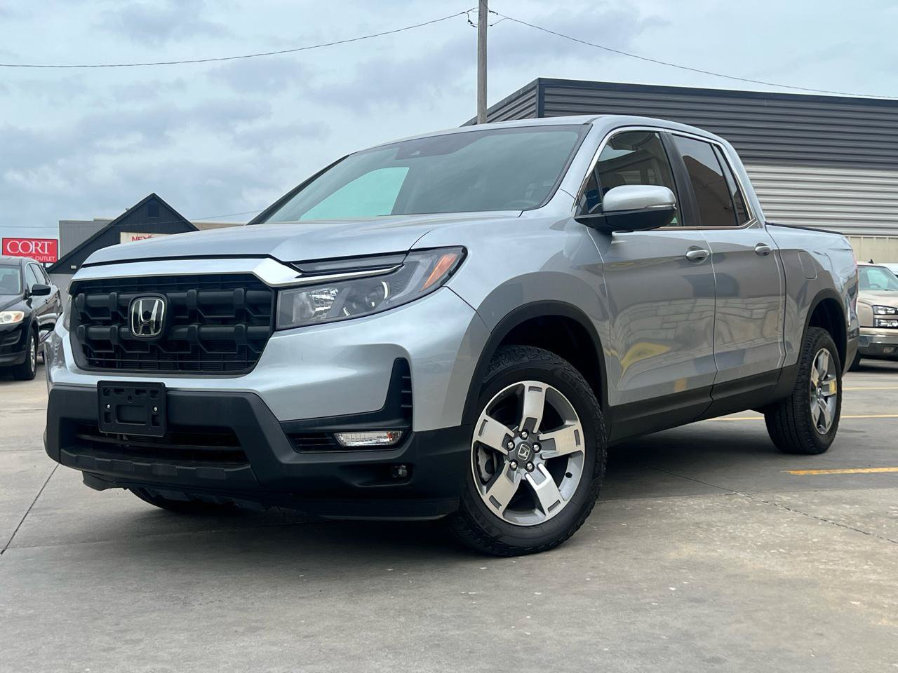 Used 2025 Honda Ridgeline RTL image 3