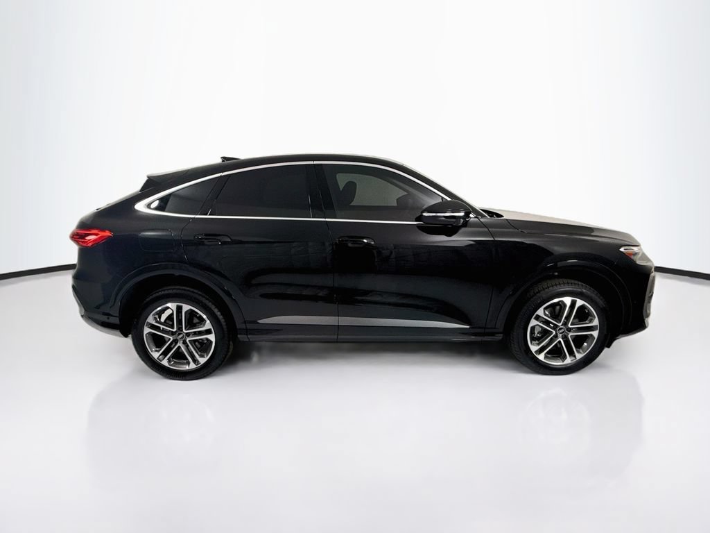 New 2026 Audi Q5 Premium AWD/4WD image 4