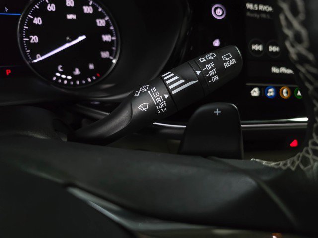 Used 2023 Buick Envision Avenir image 23