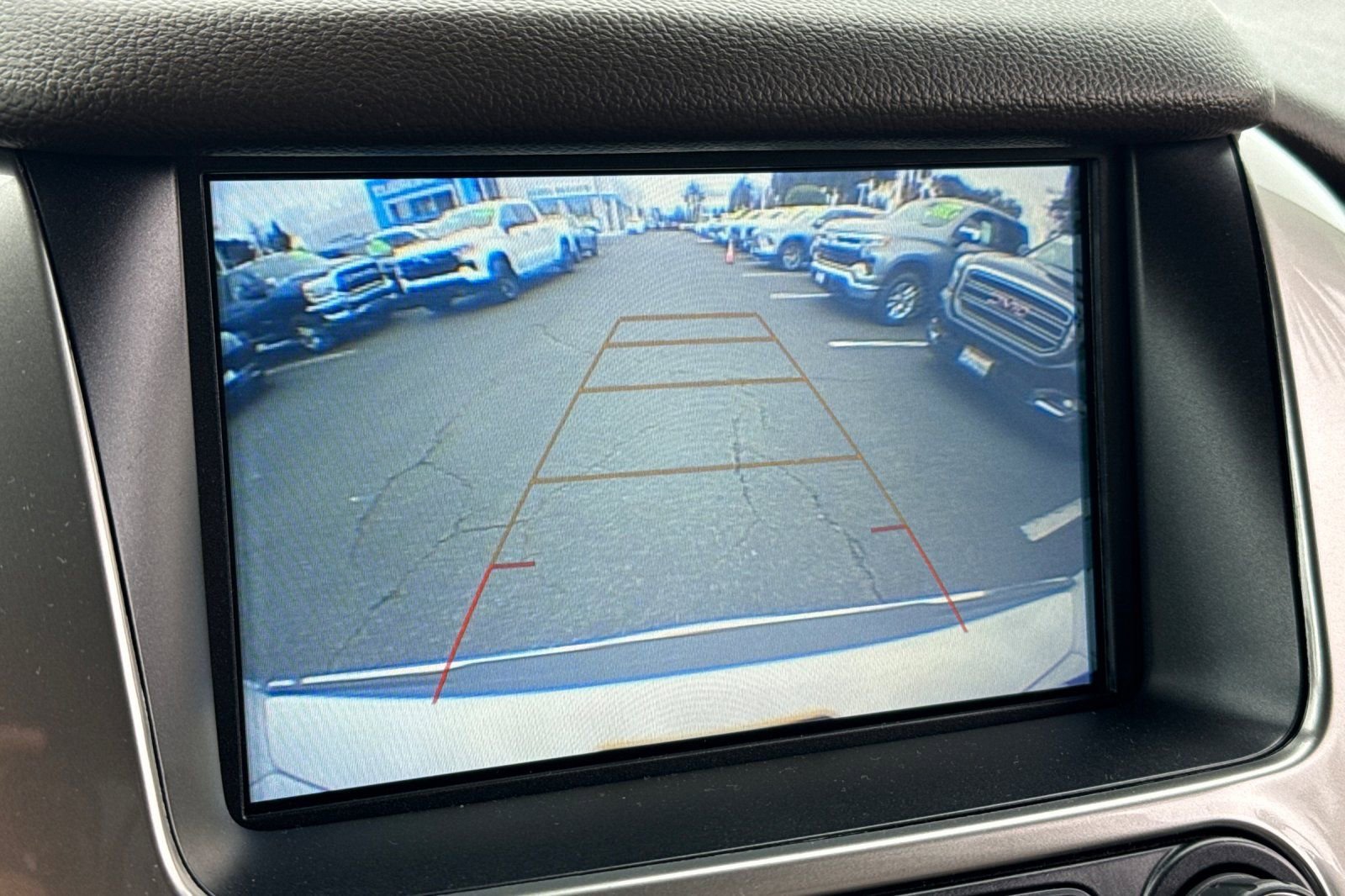 Used 2020 Chevrolet Suburban Premier w/ Max Trailering Package image 27