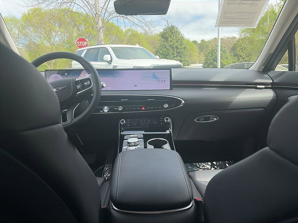 Used 2026 Genesis GV70 2.5T image 6