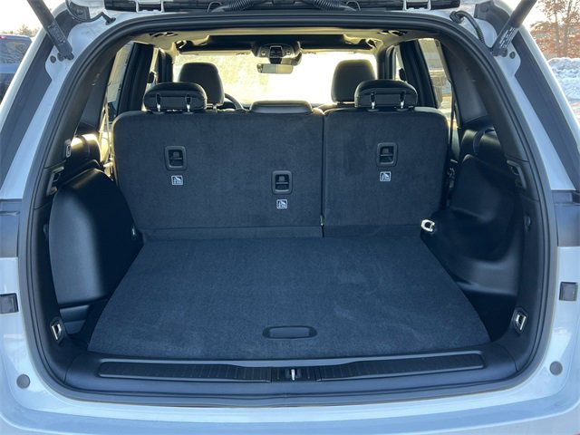 New 2025 Jeep Grand Cherokee Altitude image 35