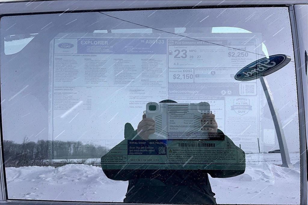 New 2026 Ford Explorer Platinum w/ LUX Leather Package image 13