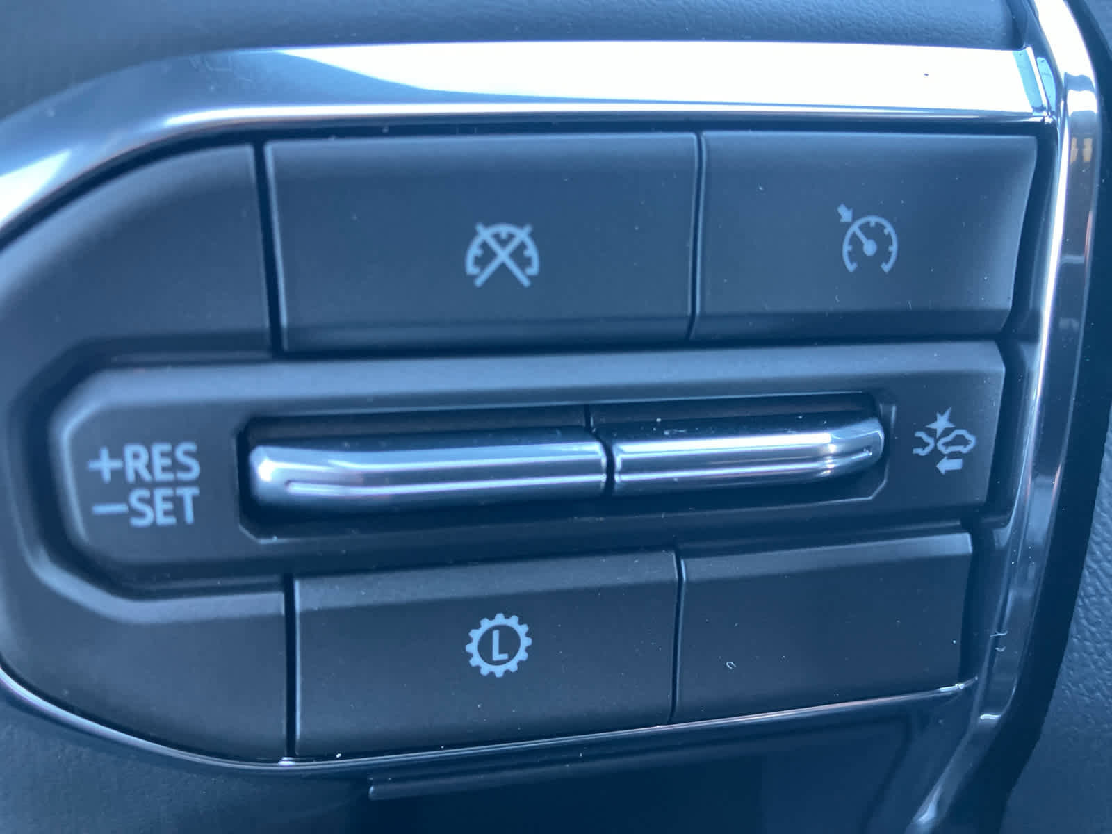 New 2026 GMC Terrain Elevation w/ Elevation Premium Package image 17