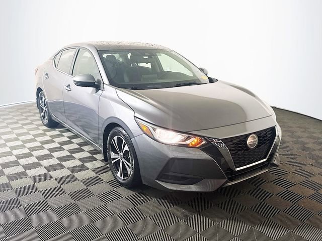 Used 2020 Nissan Sentra SV image 1