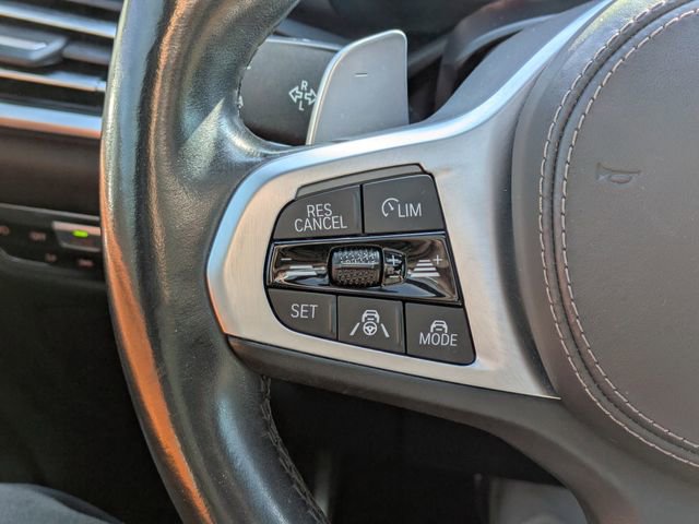 Used 2021 BMW X7 M50i image 28