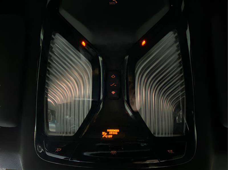 Used 2020 BMW 330i xDrive Sedan w/ Convenience Package image 21