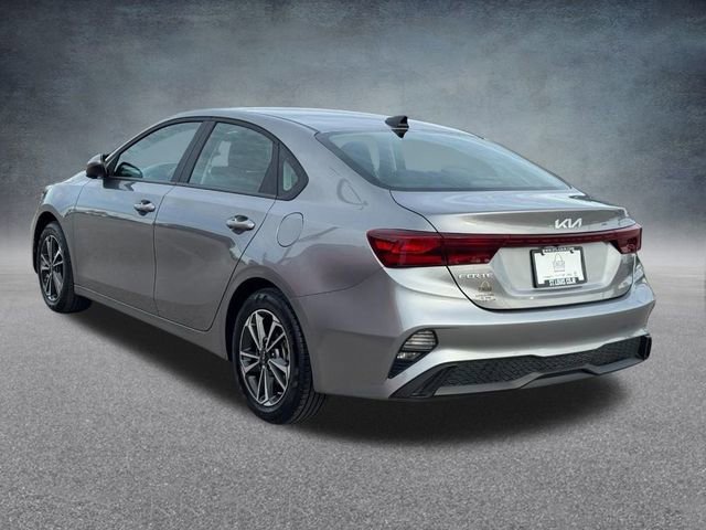 Used 2024 Kia Forte LXS image 5