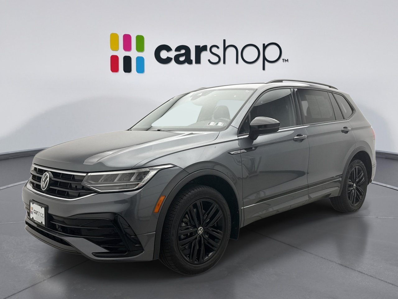 Used 2022 Volkswagen Tiguan SE R-Line AWD/4WD image 1