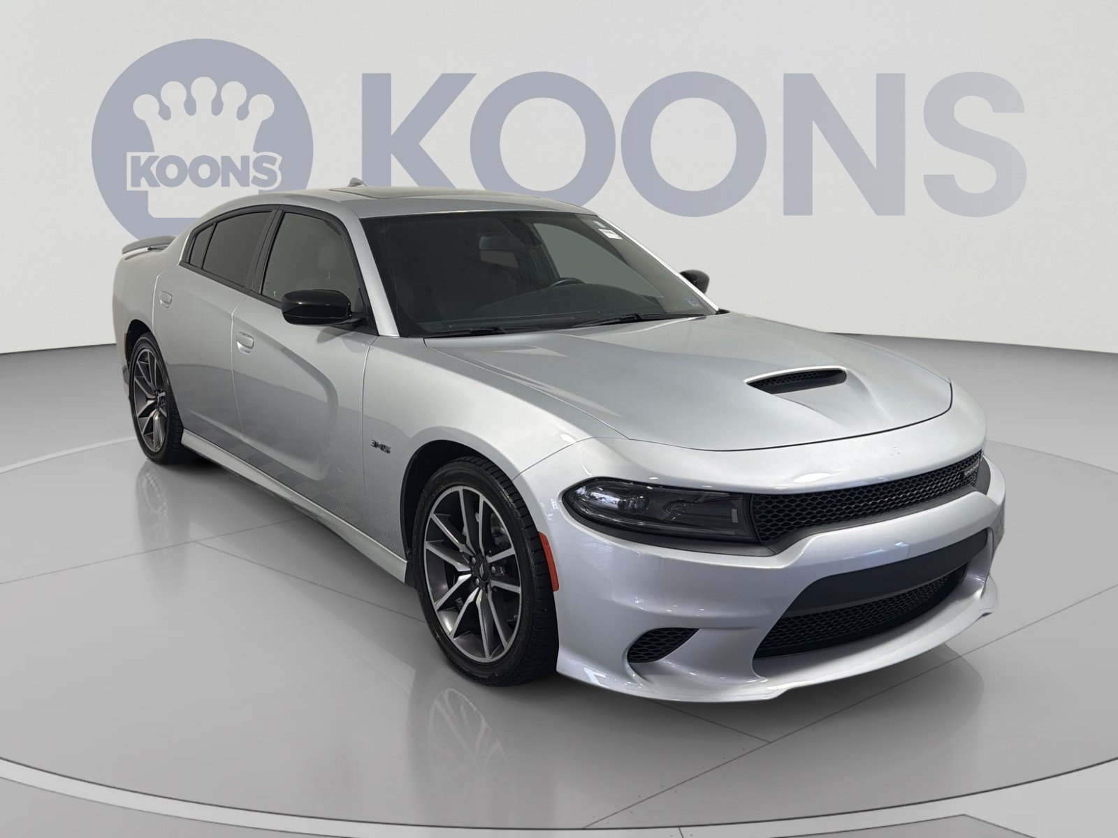 Used 2023 Dodge Charger R/T w/ Cold Weather Package RWD image 10