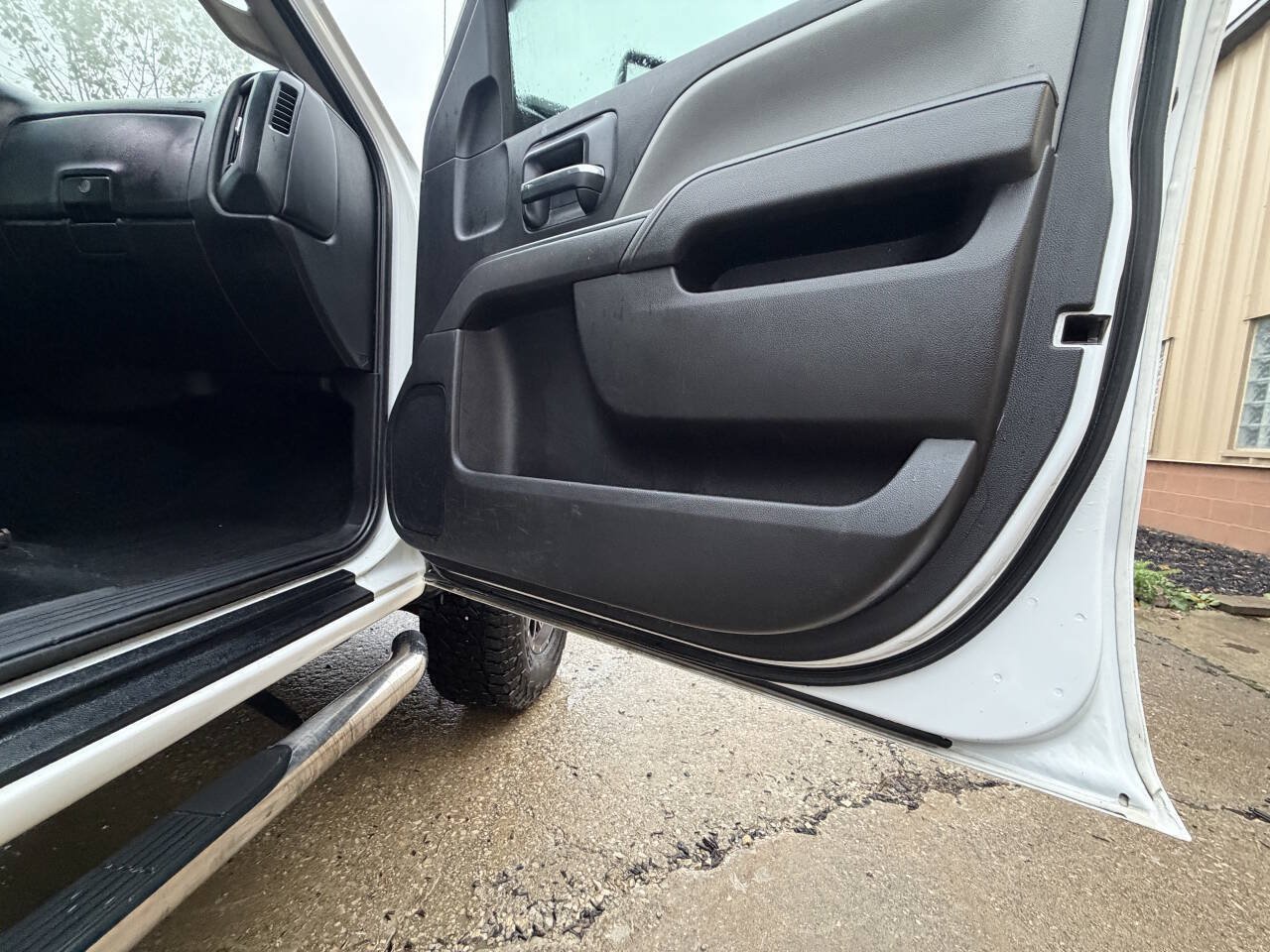 Used 2018 Chevrolet Silverado 2500 W/T w/ WT Convenience Package AWD/4WD image 11