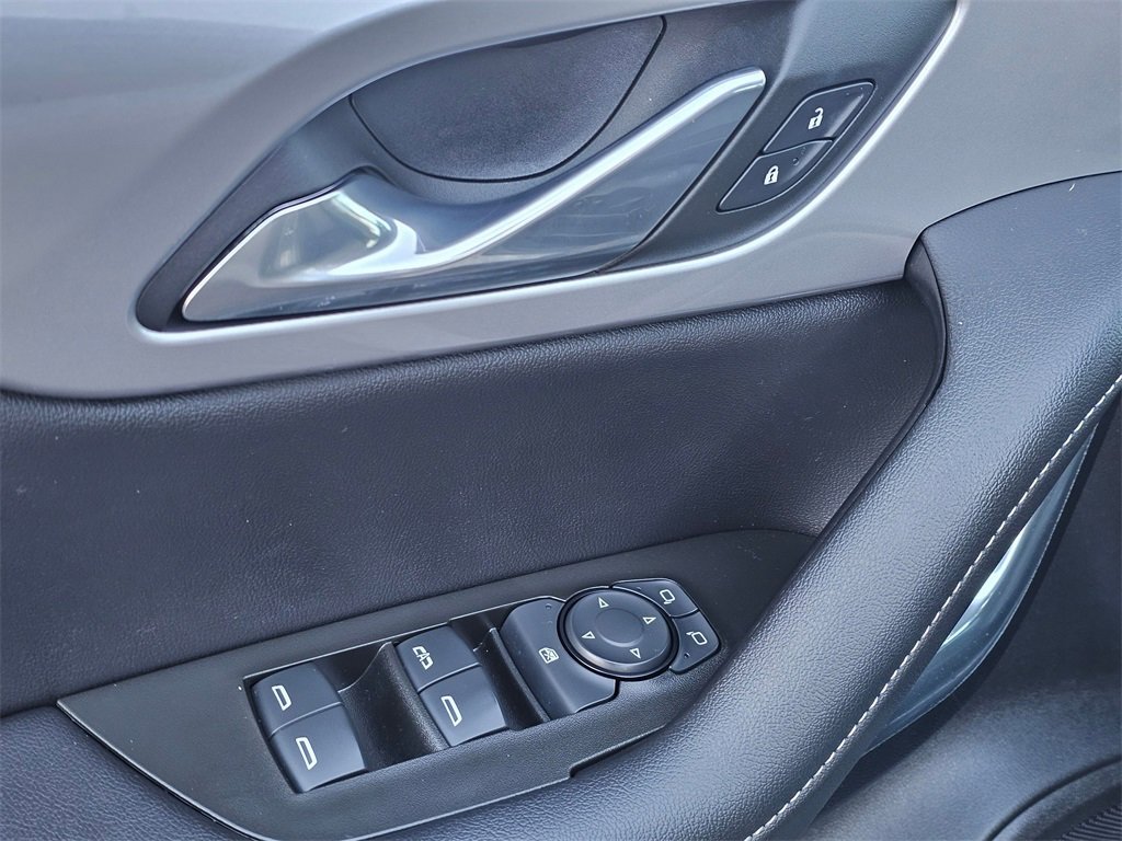 Used 2023 Chevrolet Blazer LT w/ Driver Confidence Package image 30