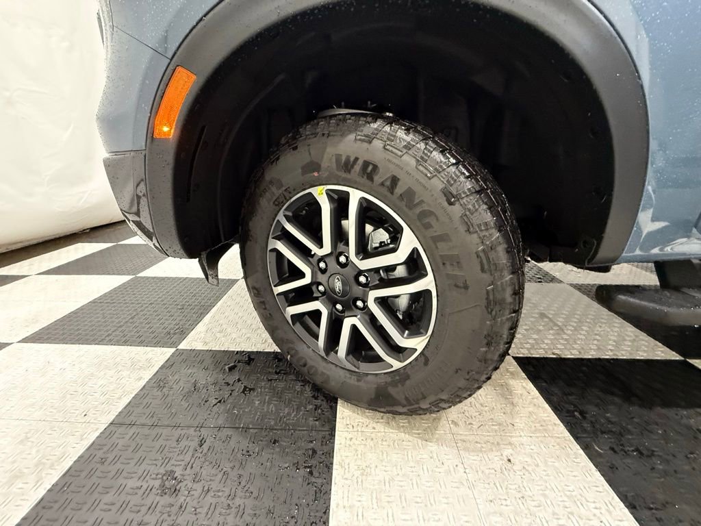 New 2025 Ford Ranger Lariat image 9
