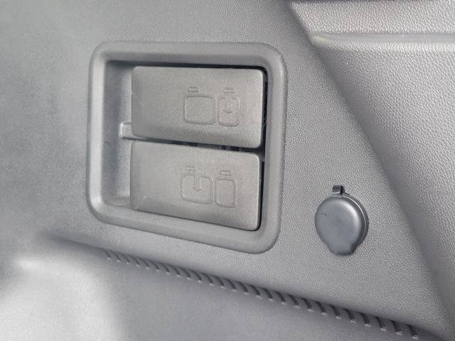 Used 2024 Chevrolet Equinox LT FWD image 10