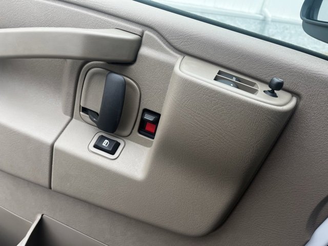 New 2025 Chevrolet Express 2500 w/ Driver Convenience Package image 27