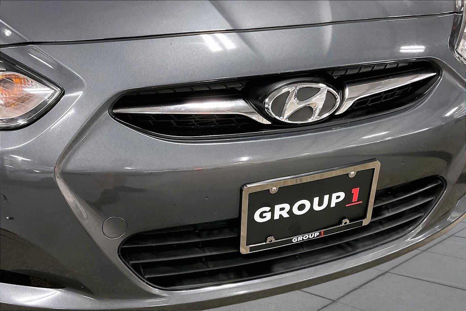 Used 2012 Hyundai Accent GS FWD image 29