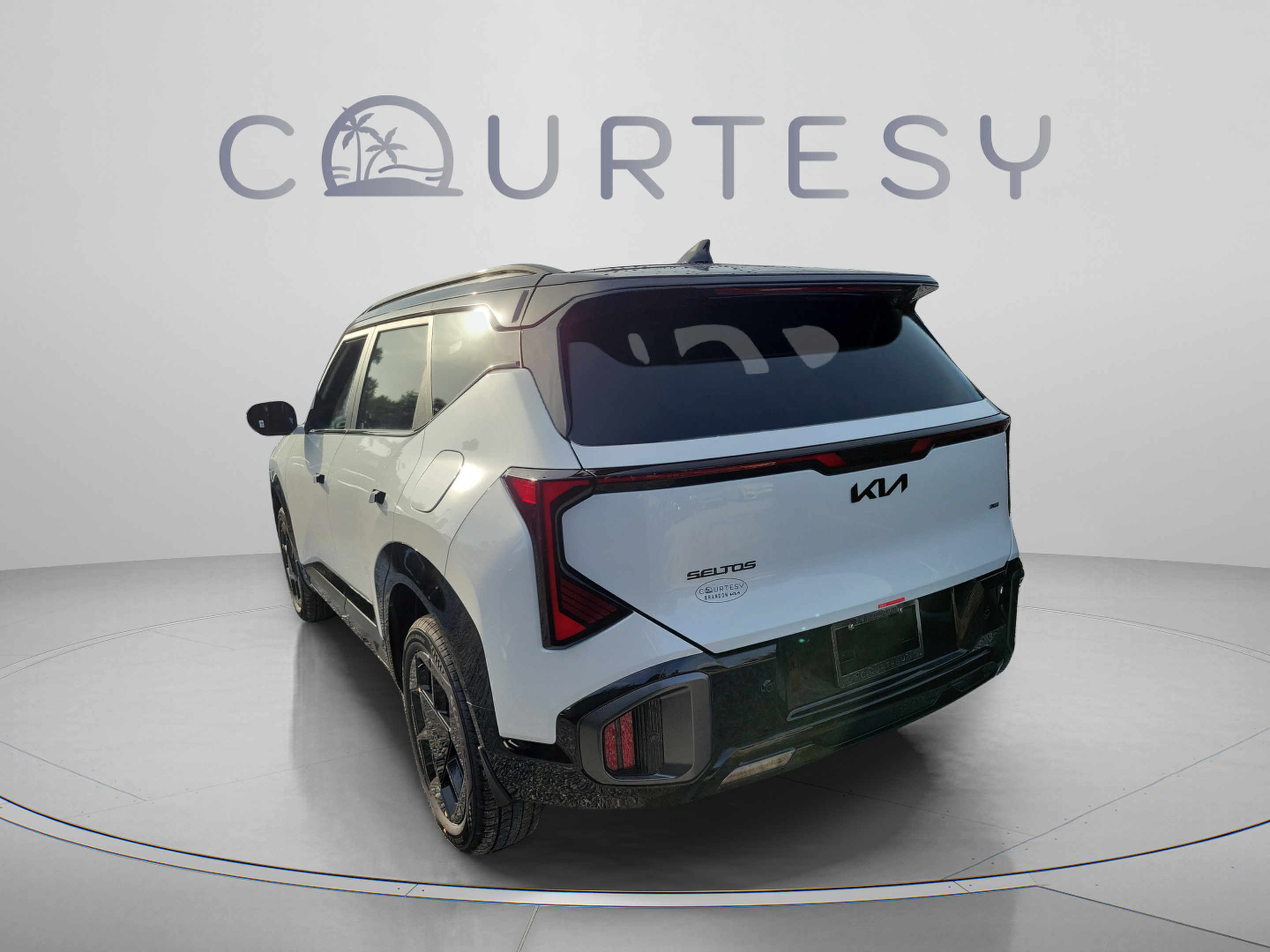 New 2027 Kia Seltos X-Line S AWD/4WD image 2