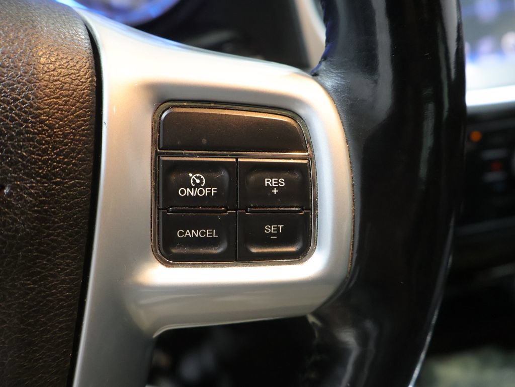 Used 2013 Chrysler 300 C AWD/4WD image 35
