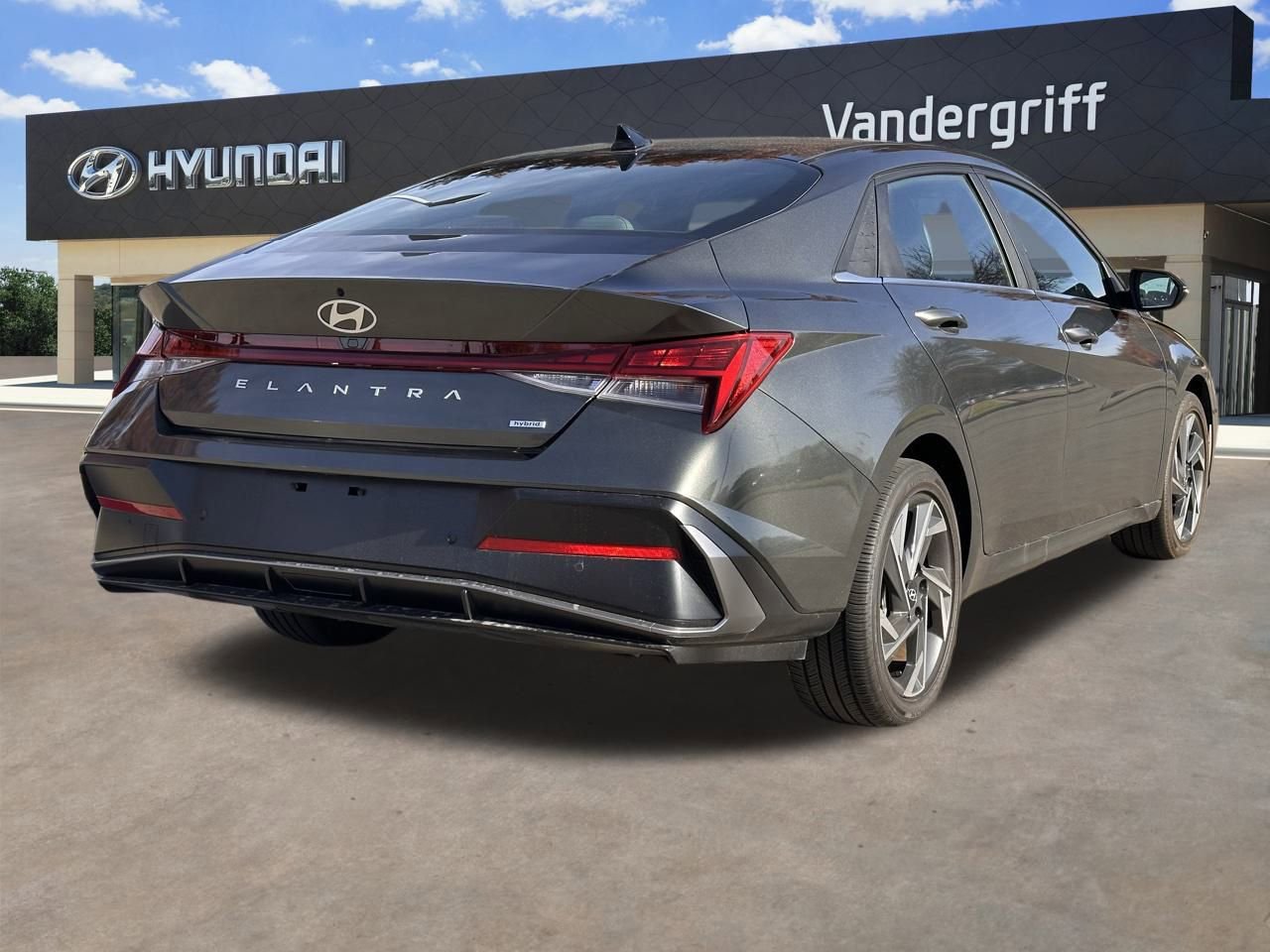 Certified 2024 Hyundai Elantra Limited image 15