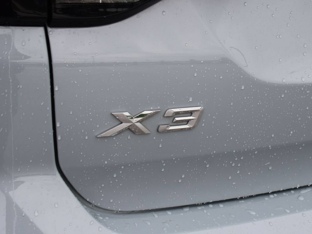 Used 2023 BMW X3 xDrive30i w/ M Sport Package AWD/4WD image 8