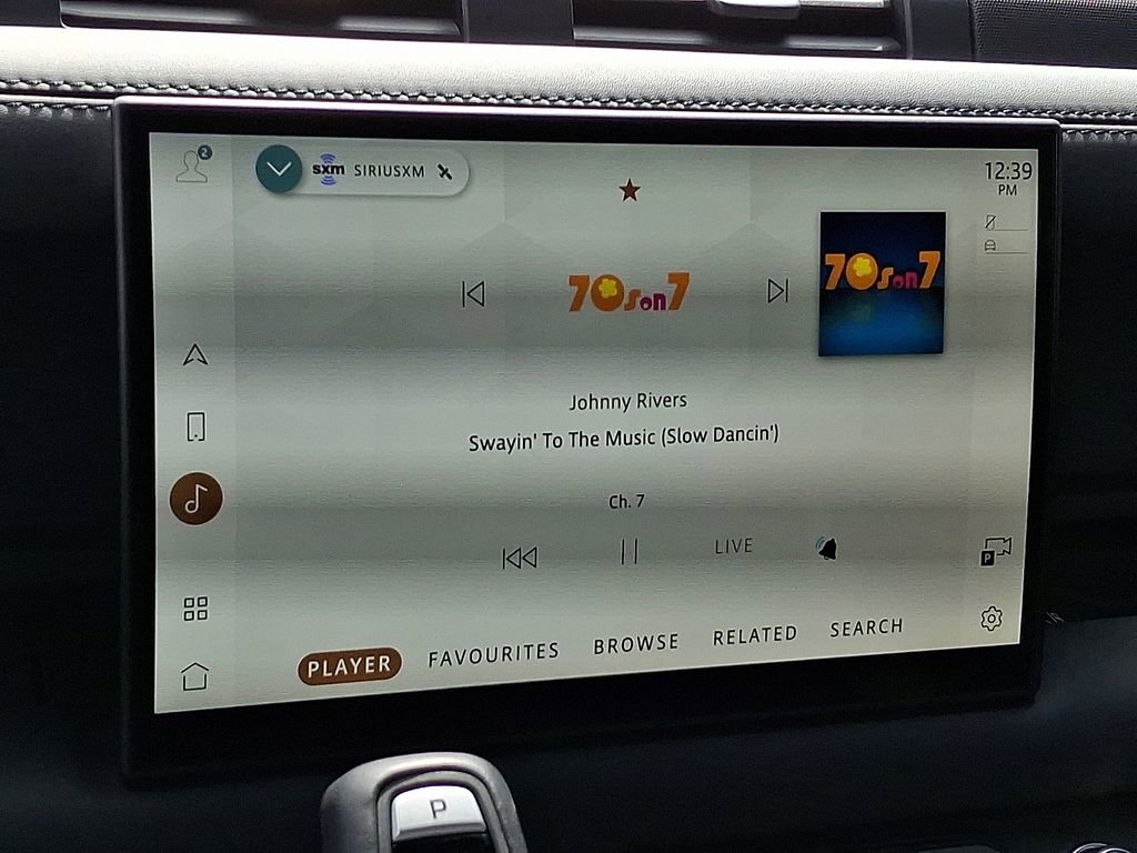 Used 2025 Land Rover Defender 110 S image 22