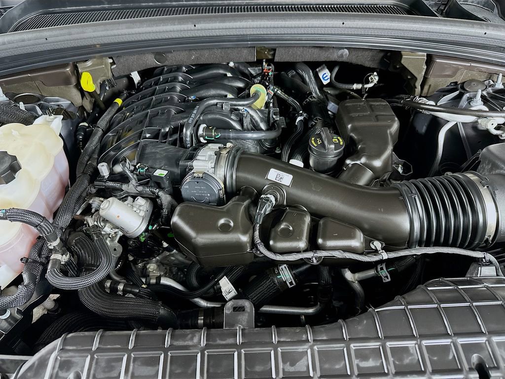 Certified 2025 Jeep Grand Cherokee Limited image 40