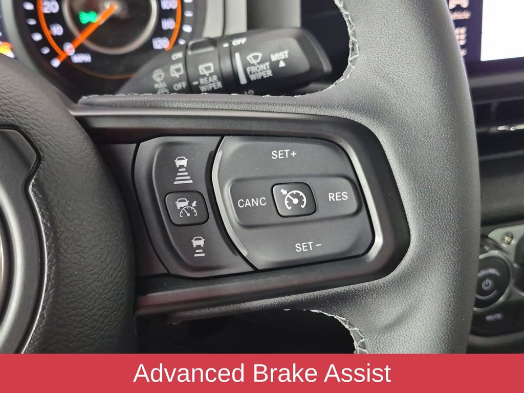 Used 2025 Jeep Wrangler Unlimited Sport AWD/4WD image 18
