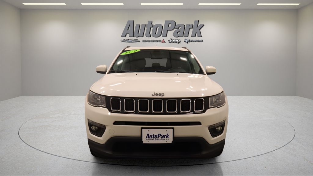 Certified 2020 Jeep Compass Latitude w/ Cold Weather Group AWD/4WD image 2