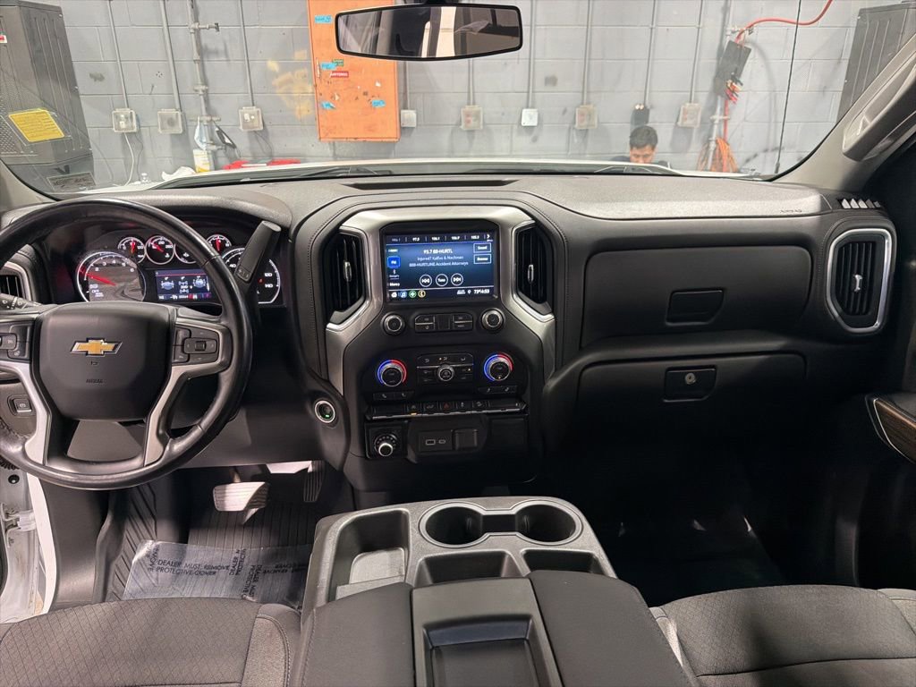 Used 2022 Chevrolet Silverado 1500 LT image 18