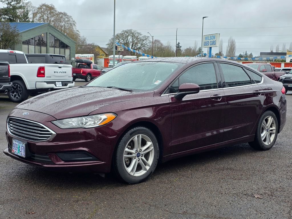 Used 2018 Ford Fusion SE w/ Fusion SE Technology Package image 1