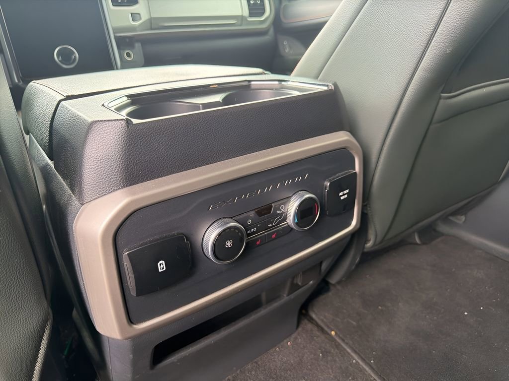 Used 2022 Ford Expedition Timberline image 12