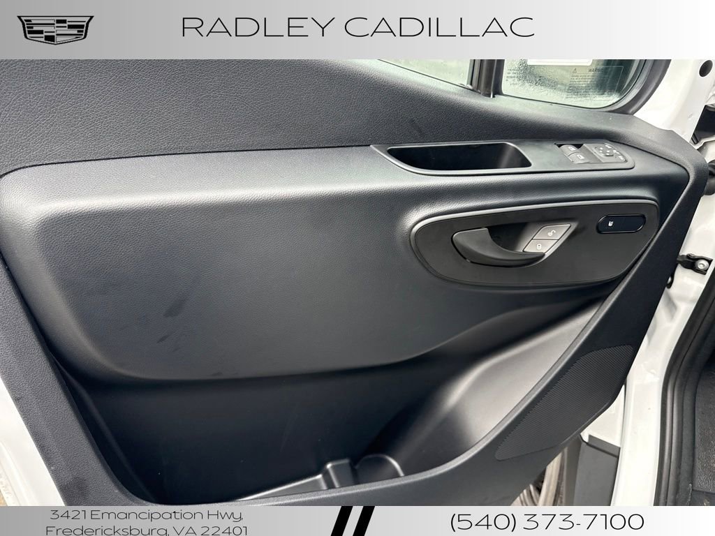 Used 2024 Mercedes-Benz eSprinter 170 Cargo image 5