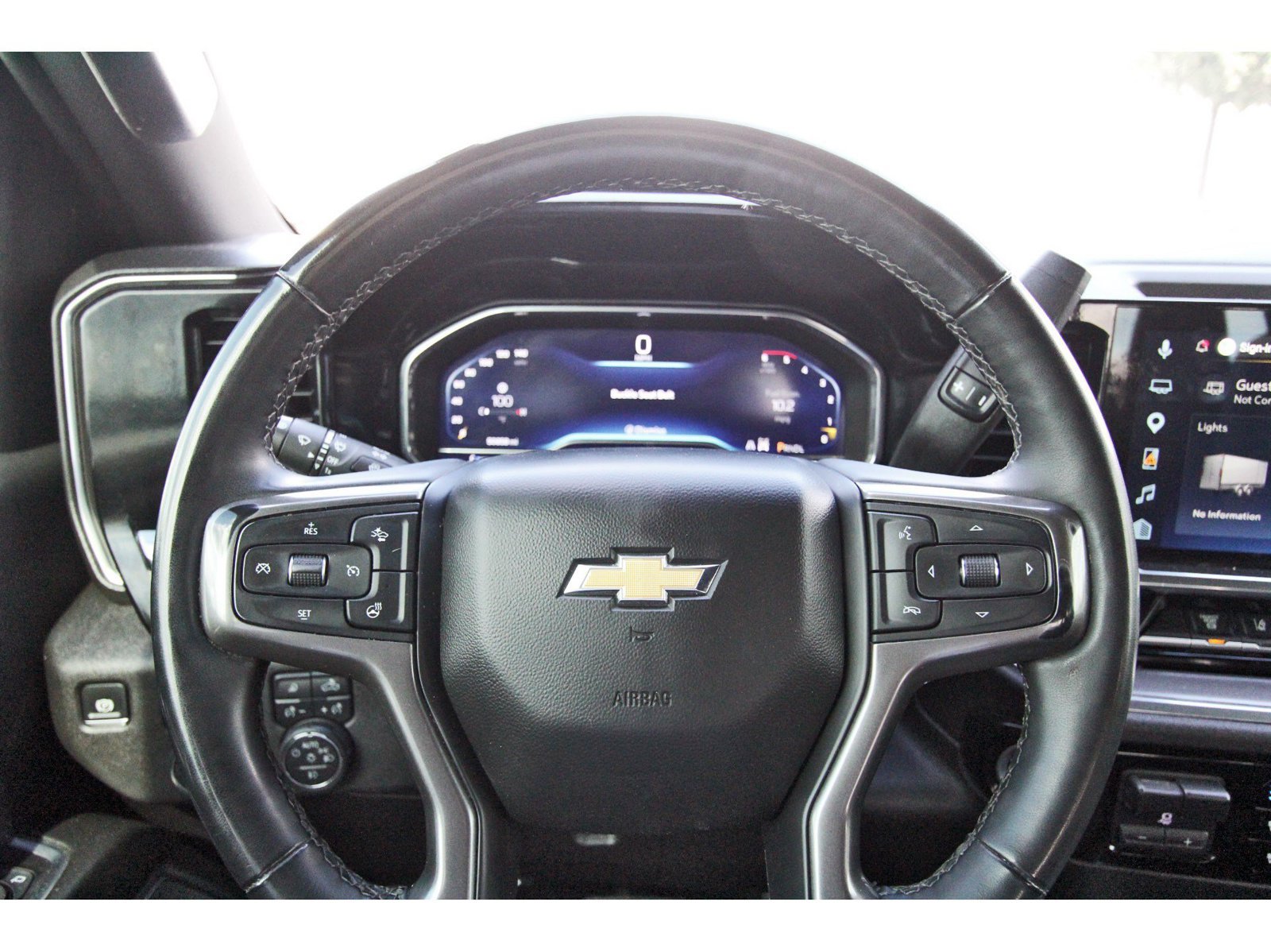 Used 2025 Chevrolet Silverado 3500 High Country w/ High Country Premium Package AWD/4WD image 17