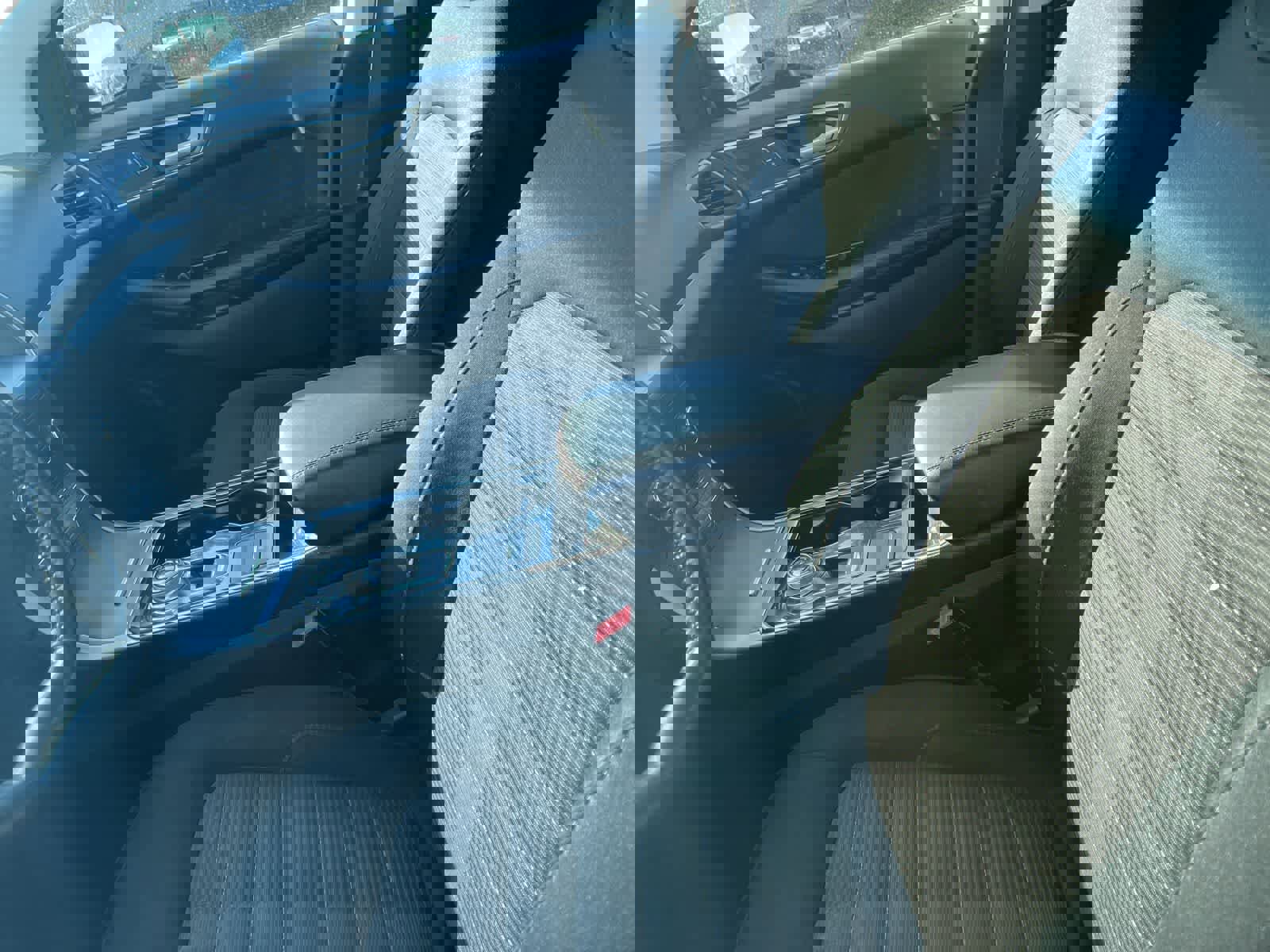 Used 2019 Ford Edge SEL image 23