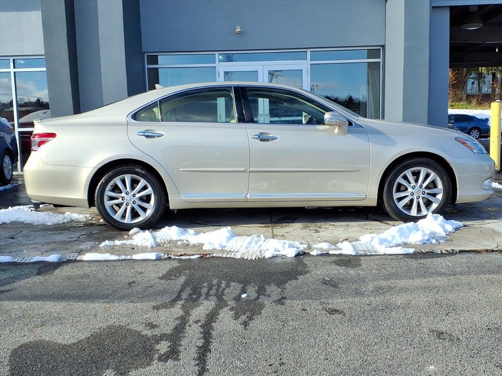 Used 2012 Lexus ES 350 Base image 2