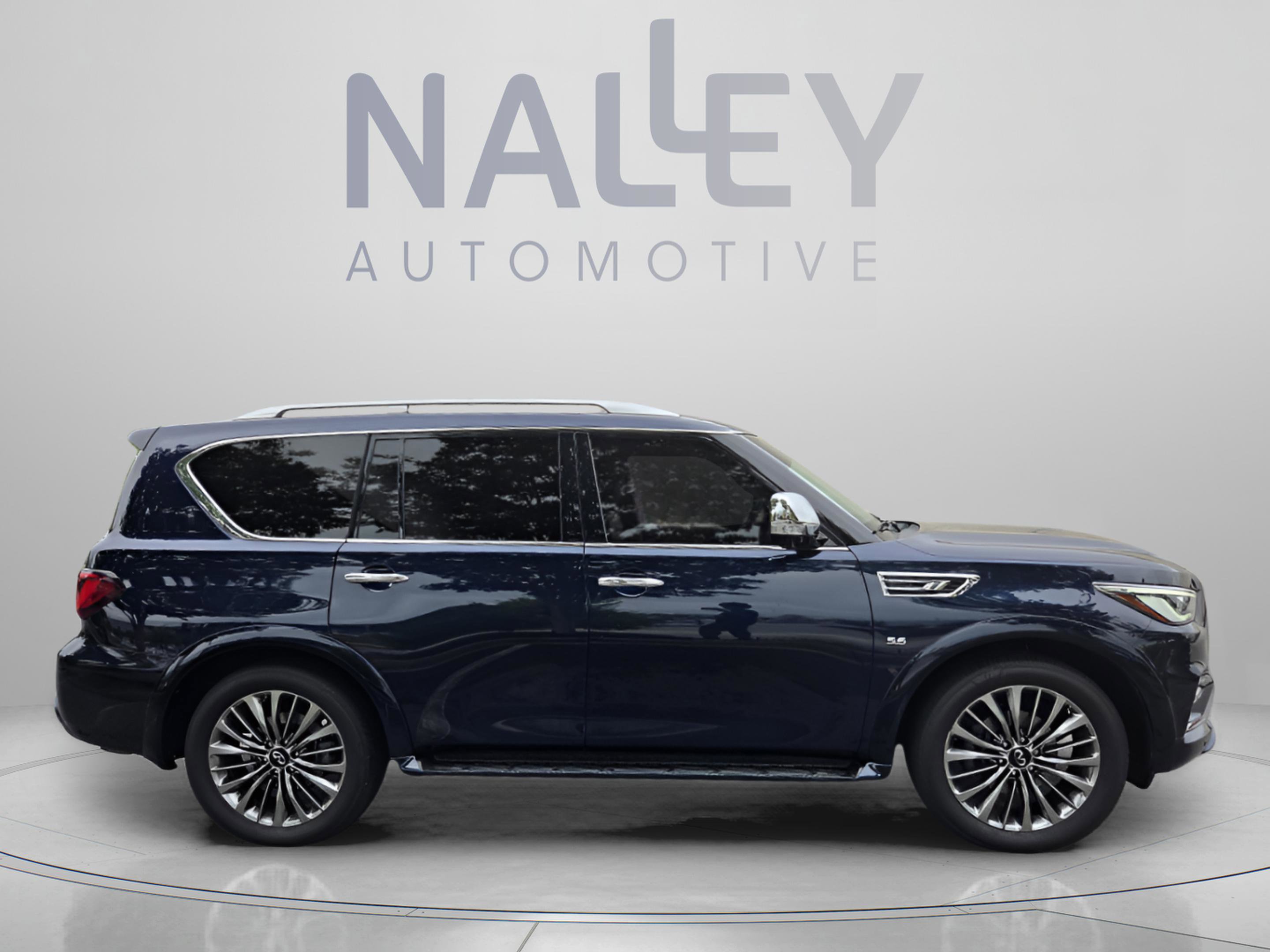 Used 2018 INFINITI QX80 4WD w/ Deluxe Technology Package image 6