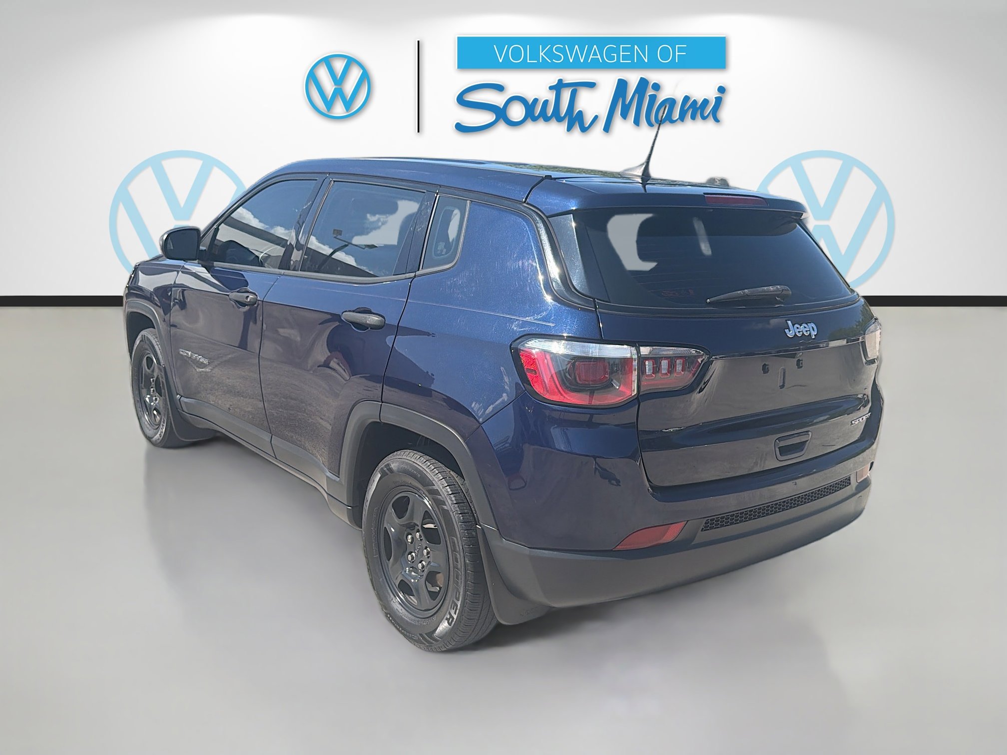 Used 2019 Jeep Compass Sport FWD image 5