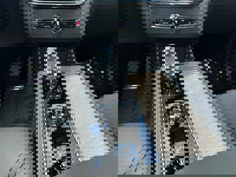 Used 2025 Volvo XC90 T8 Core w/ Climate Package image 13