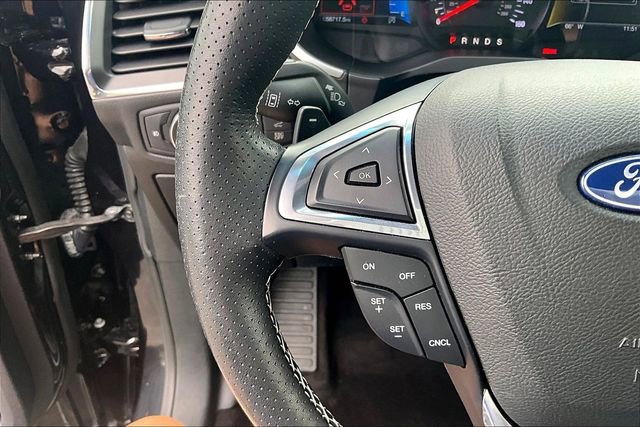 Used 2019 Ford Edge ST w/ Convenience Package image 16