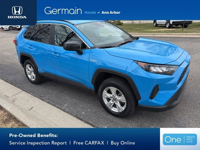 Used 2021 Toyota RAV4 LE image 6