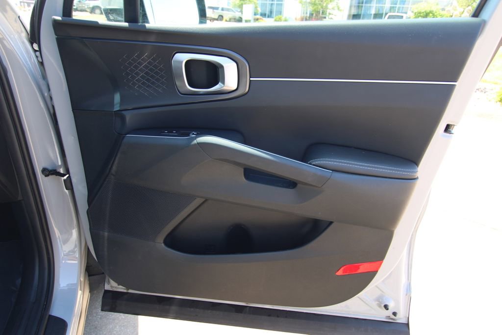 Used 2024 Kia Sorento S w/ Panoramic Sunroof Package AWD/4WD image 42
