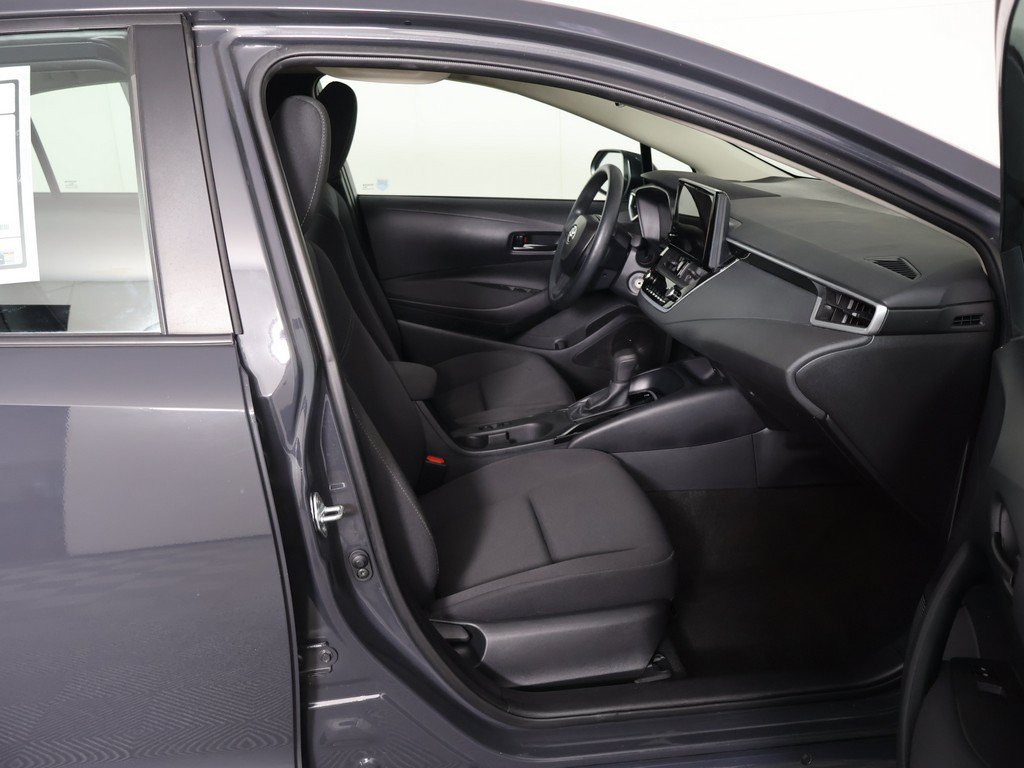 Used 2024 Toyota Corolla LE FWD image 27