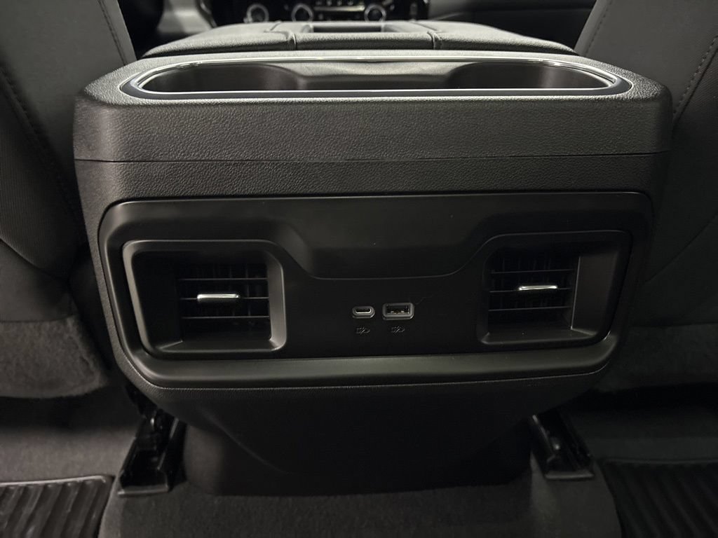 Used 2022 Chevrolet Silverado 1500 LT AWD/4WD image 34