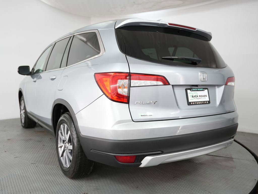 Used 2020 Honda Pilot EX image 4