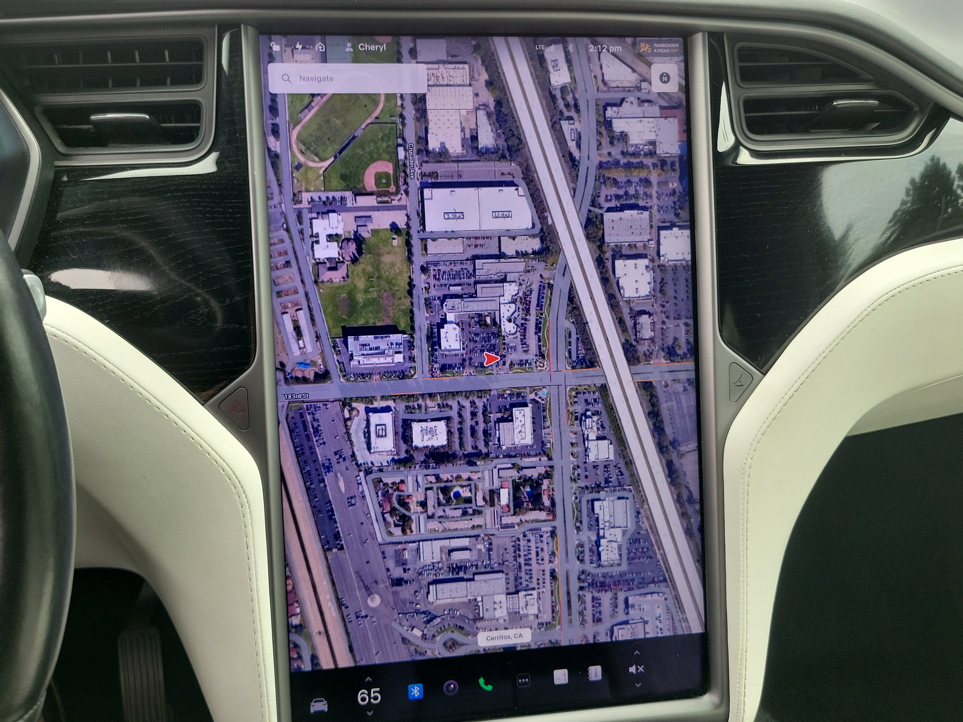 Used 2020 Tesla Model X image 14