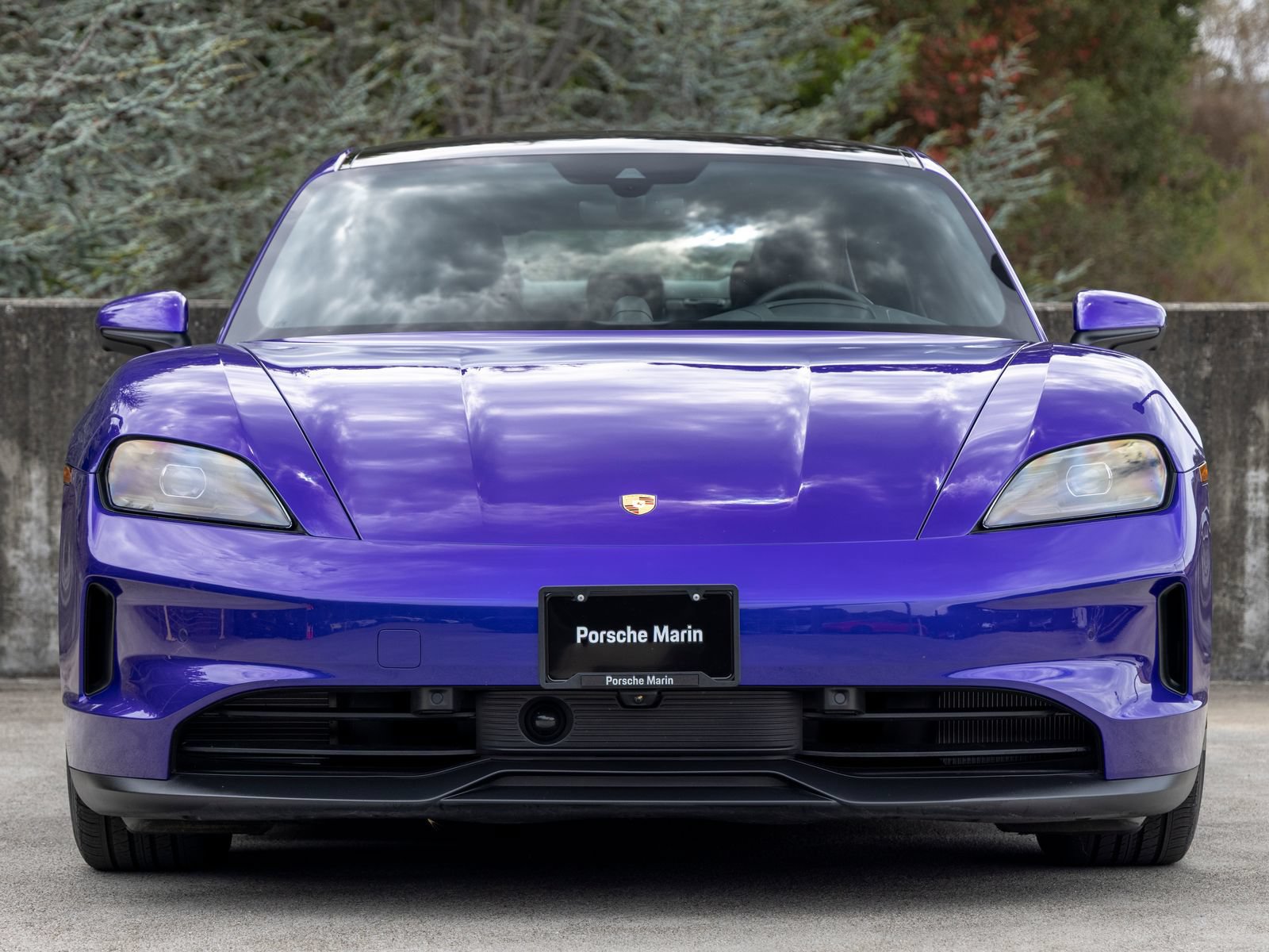 Certified 2025 Porsche Taycan AWD/4WD image 8