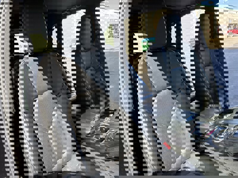 Used 2017 Porsche Cayenne S image 37