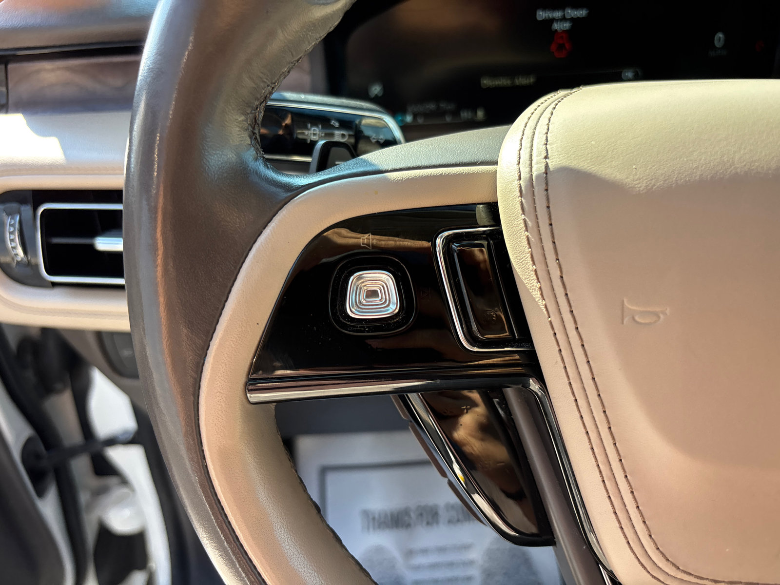 Certified 2022 Lincoln Aviator Reserve w/ Elements Package Plus AWD/4WD image 17