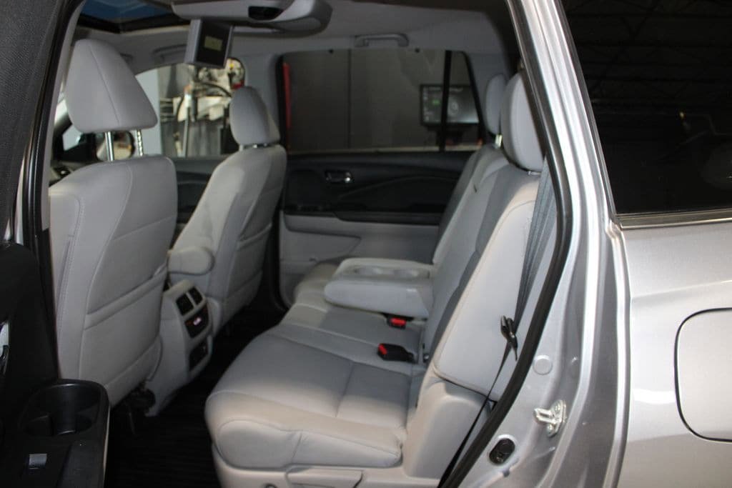 Used 2022 Honda Pilot Touring image 20