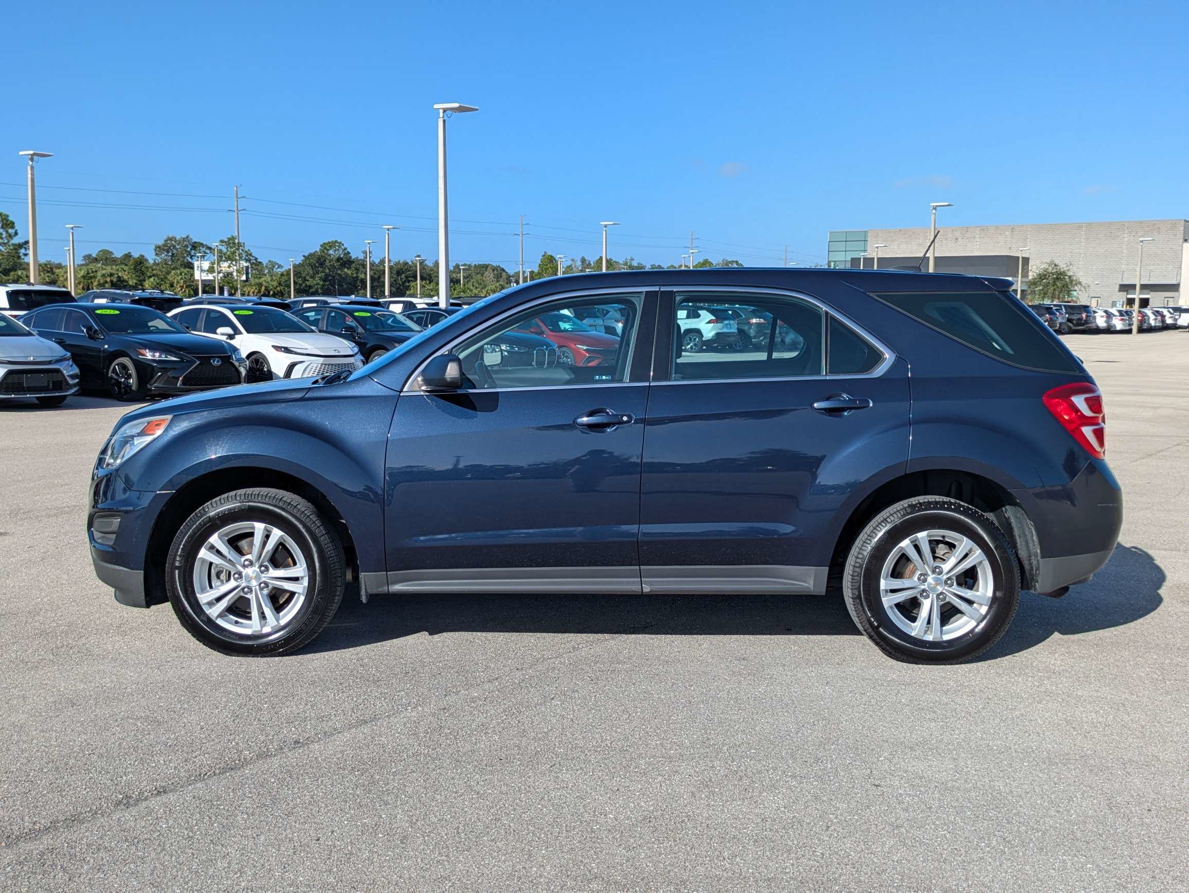 Used 2016 Chevrolet Equinox LS AWD/4WD image 7